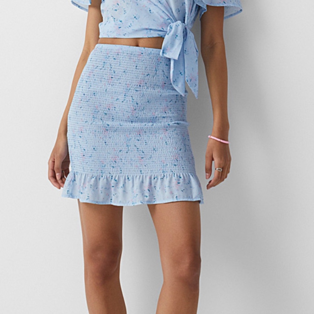 Baby blue boho ditsy flowers ruffled smocked mini skirt NWT